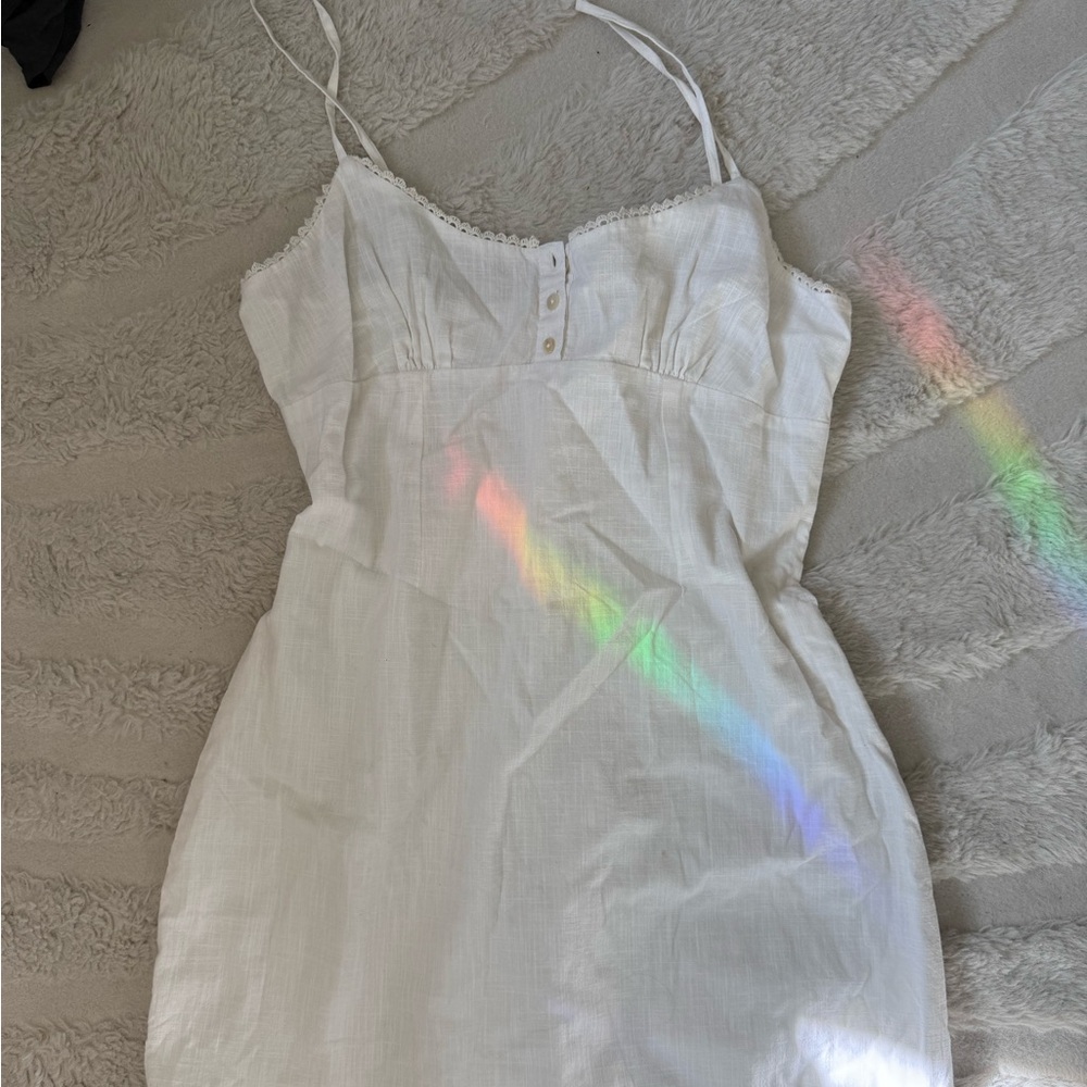Button dress - Picture 2 of 3